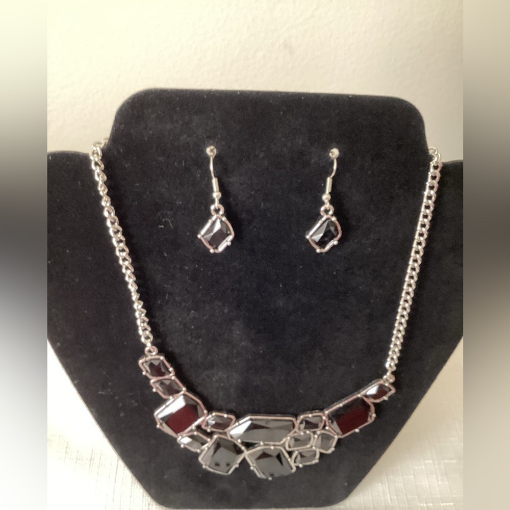 Black Gunmetal Statement Choker Silver Tone Necklace and Earrings Set